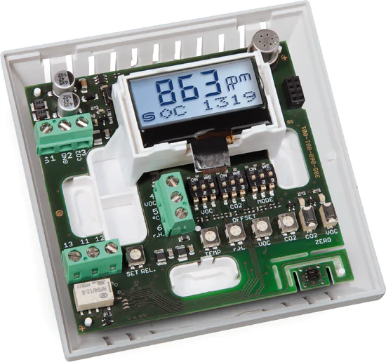 Room CO2 sensor and measuring transducer
AERASGARD® RCO2-W LCD
